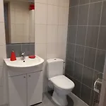U Basi Apartment